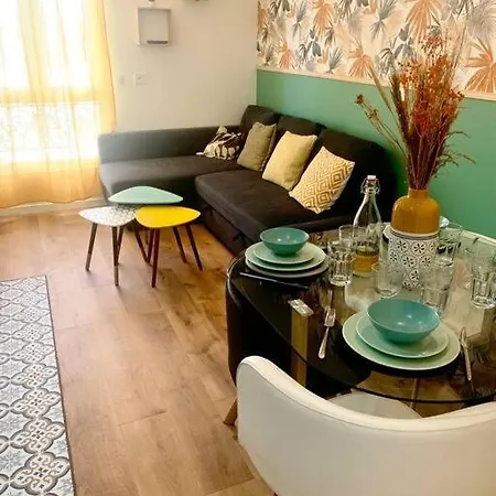 Paris Apartment *