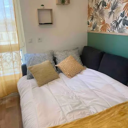 Paris Apartment *
